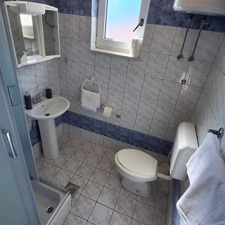 Anic Apartment *